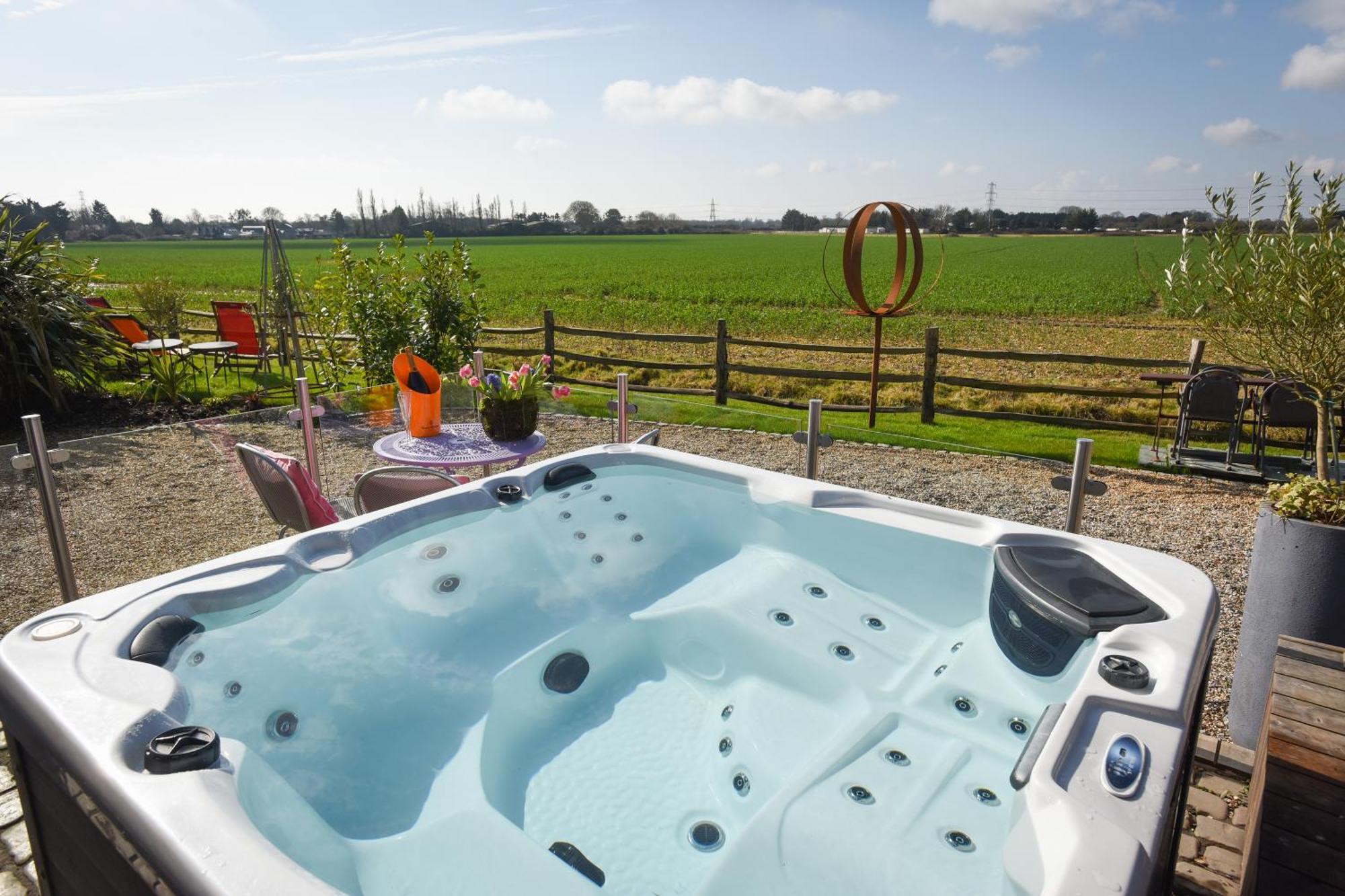Air Maison - The Cow Shed Wow Factor Countryside Retreat Westbourne  المظهر الخارجي الصورة