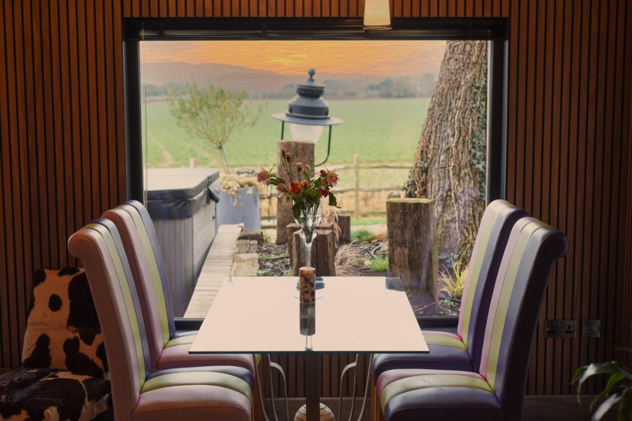 Air Maison - The Cow Shed Wow Factor Countryside Retreat Westbourne  المظهر الخارجي الصورة