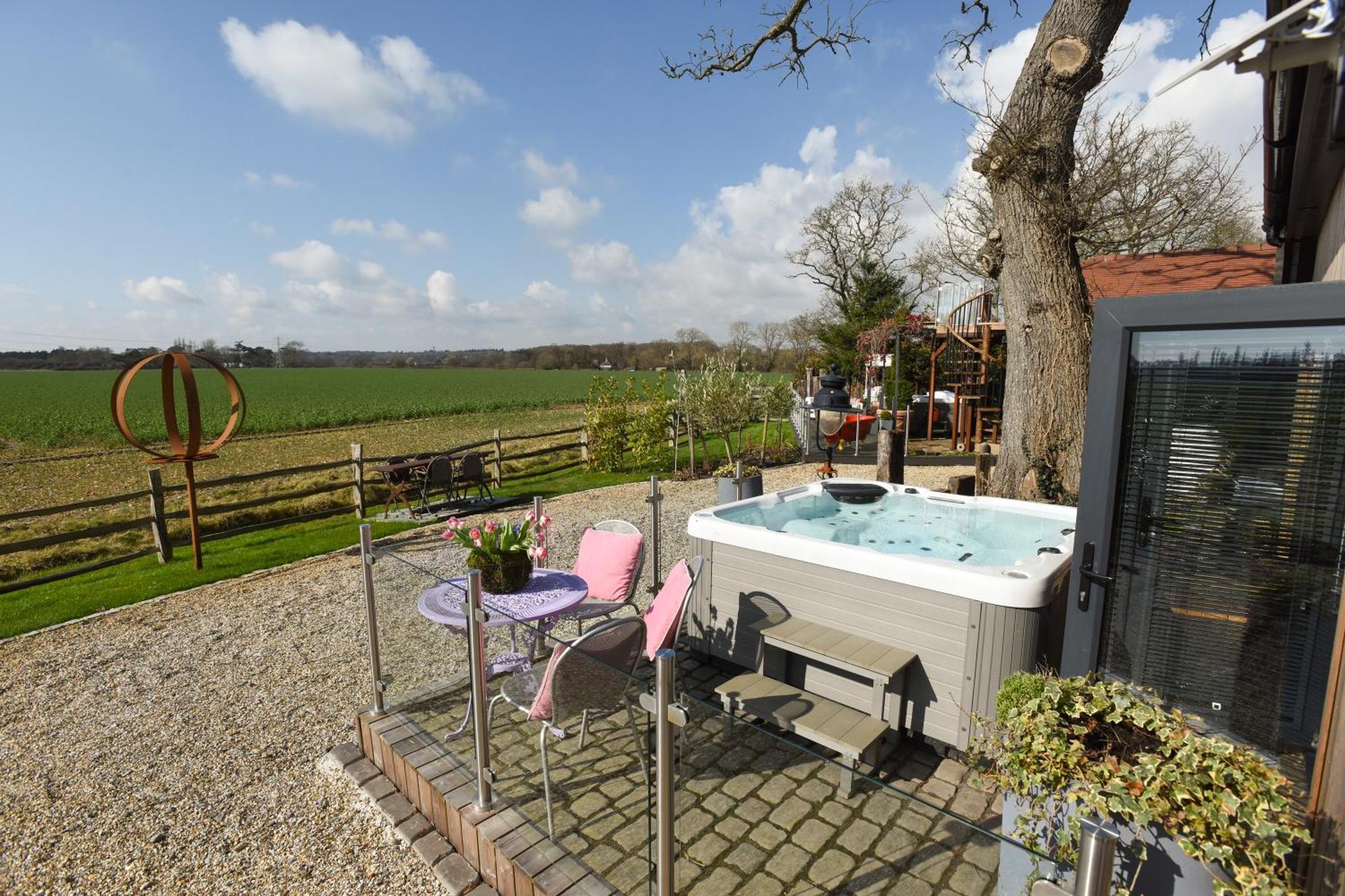 Air Maison - The Cow Shed Wow Factor Countryside Retreat Westbourne  المظهر الخارجي الصورة