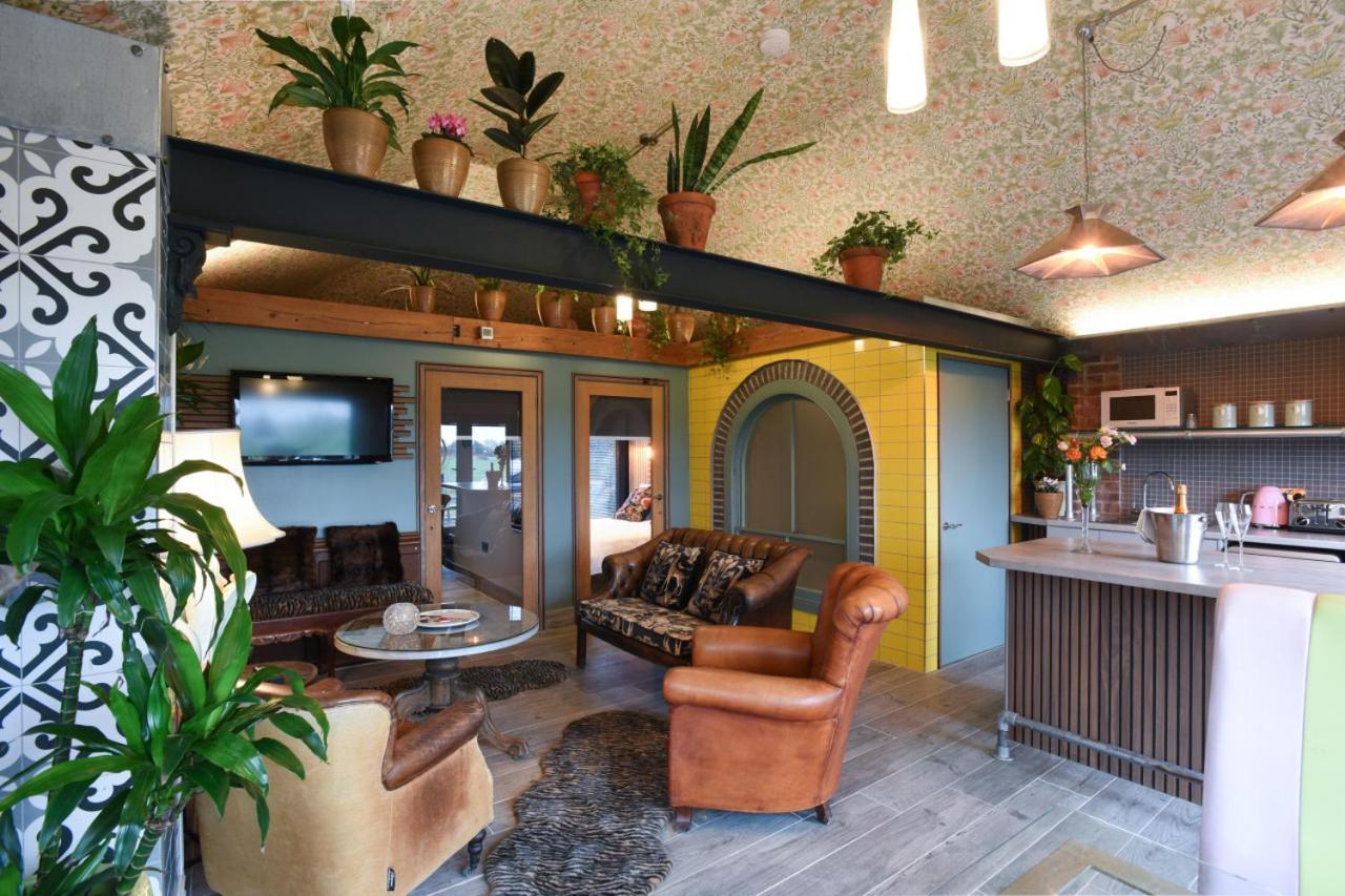 Air Maison - The Cow Shed Wow Factor Countryside Retreat Westbourne  المظهر الخارجي الصورة